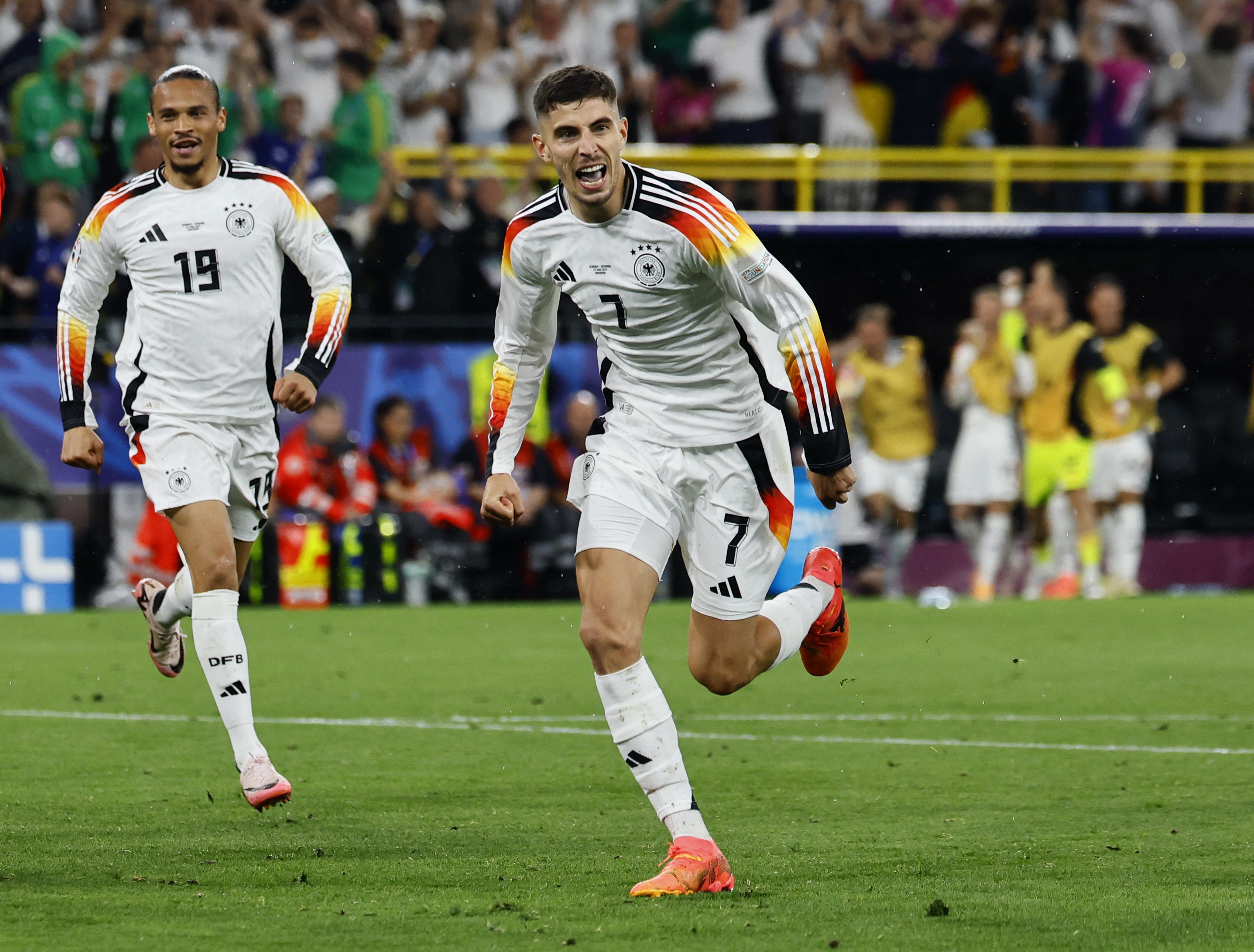 爱游戏中国-关于奥地利胜斯洛伐克，三连胜晋级欧洲杯的信息