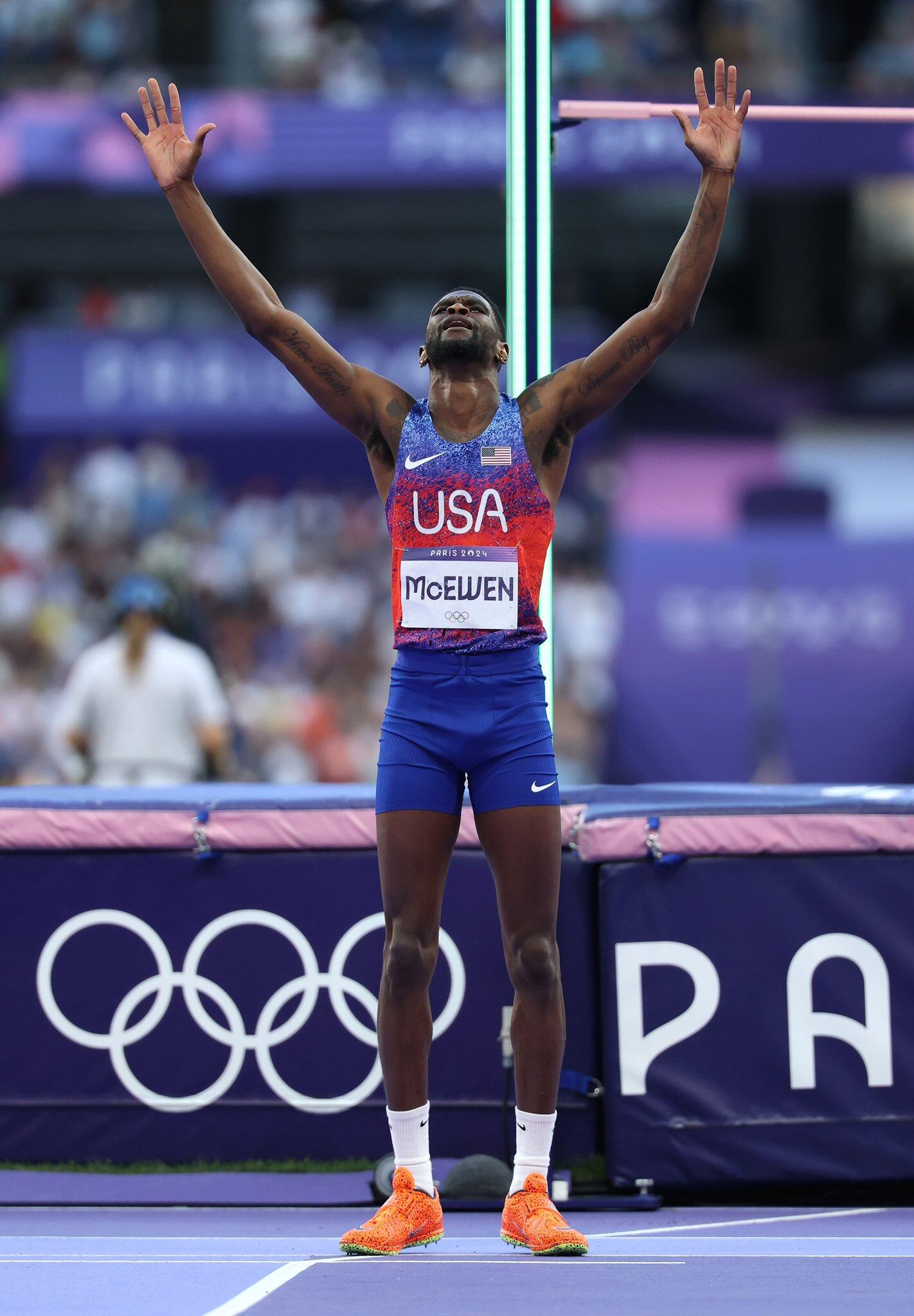 爱游戏入口-美国选手在跳水比赛中完美发挥，夺金的简单介绍