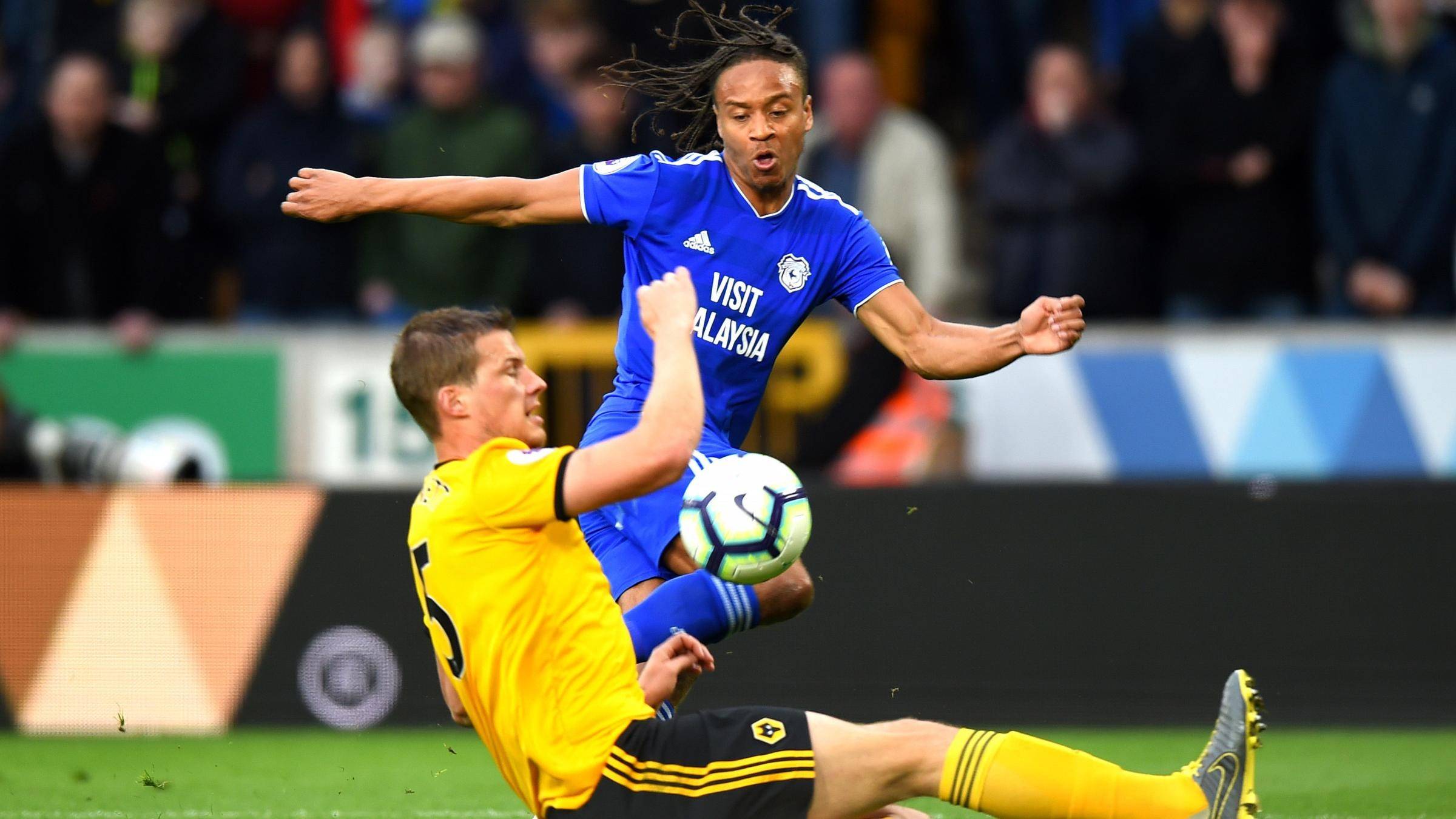 爱游戏APP-切尔西大获全胜，展现强大实力震撼对手