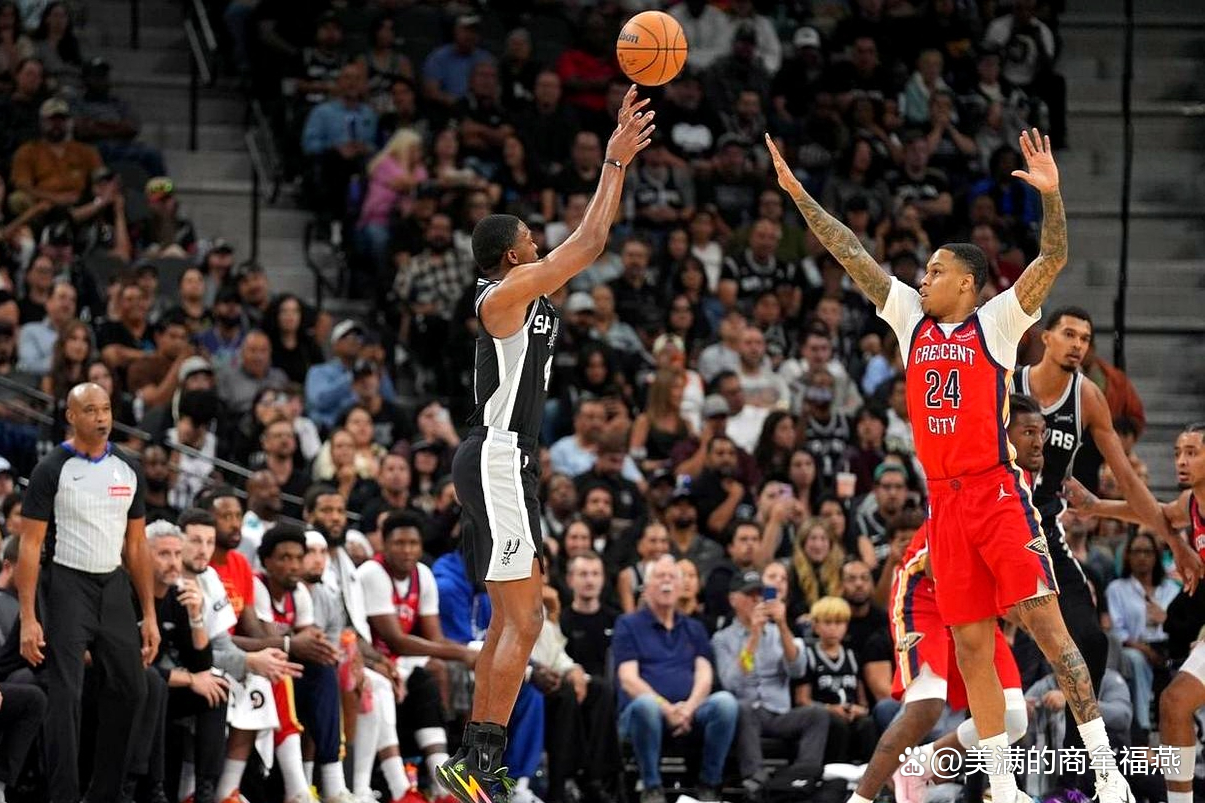 AYXapp下载-包含步行者碾压76人，约基奇高光表现的词条