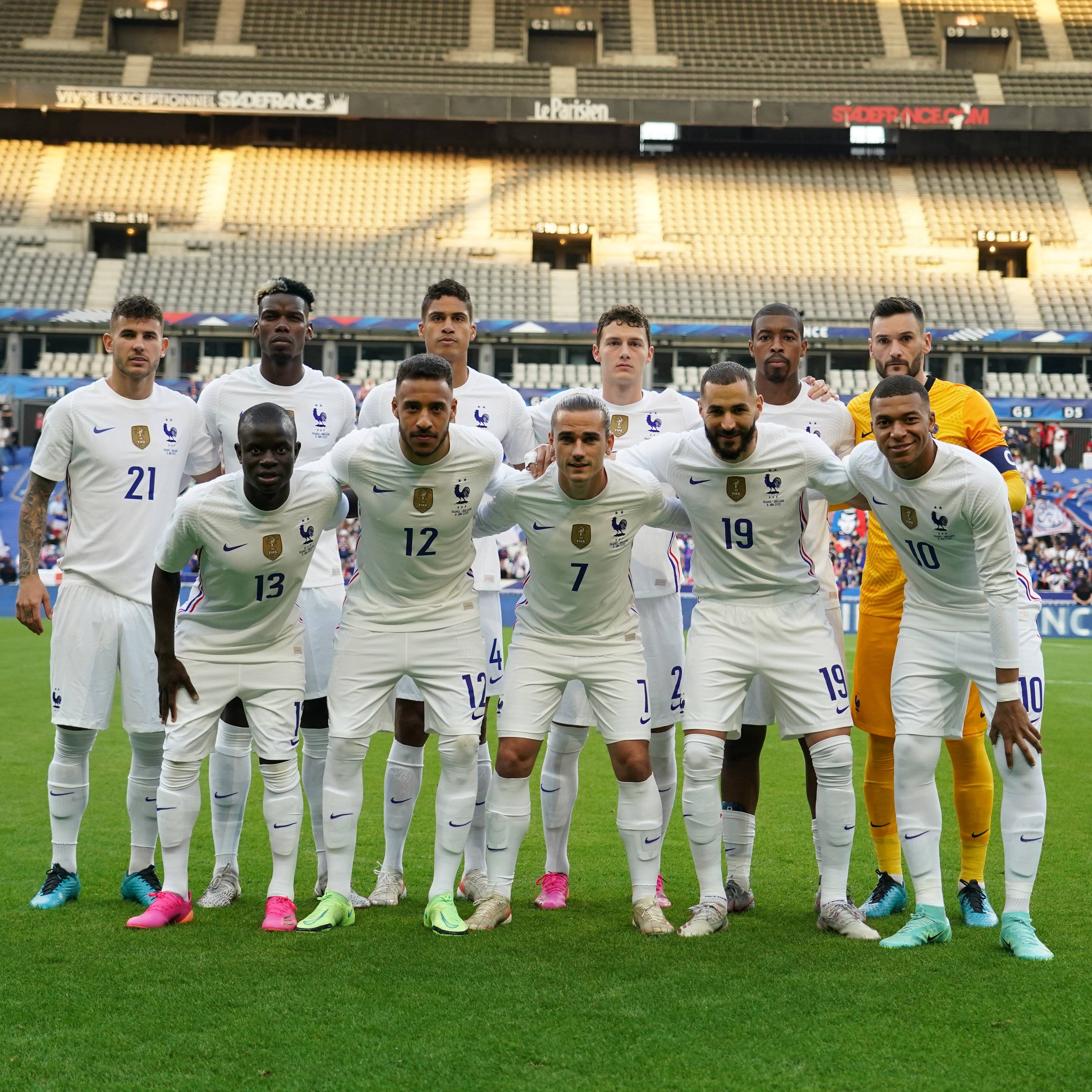 法国队险胜印度队，黄鸭组合点燃赛场