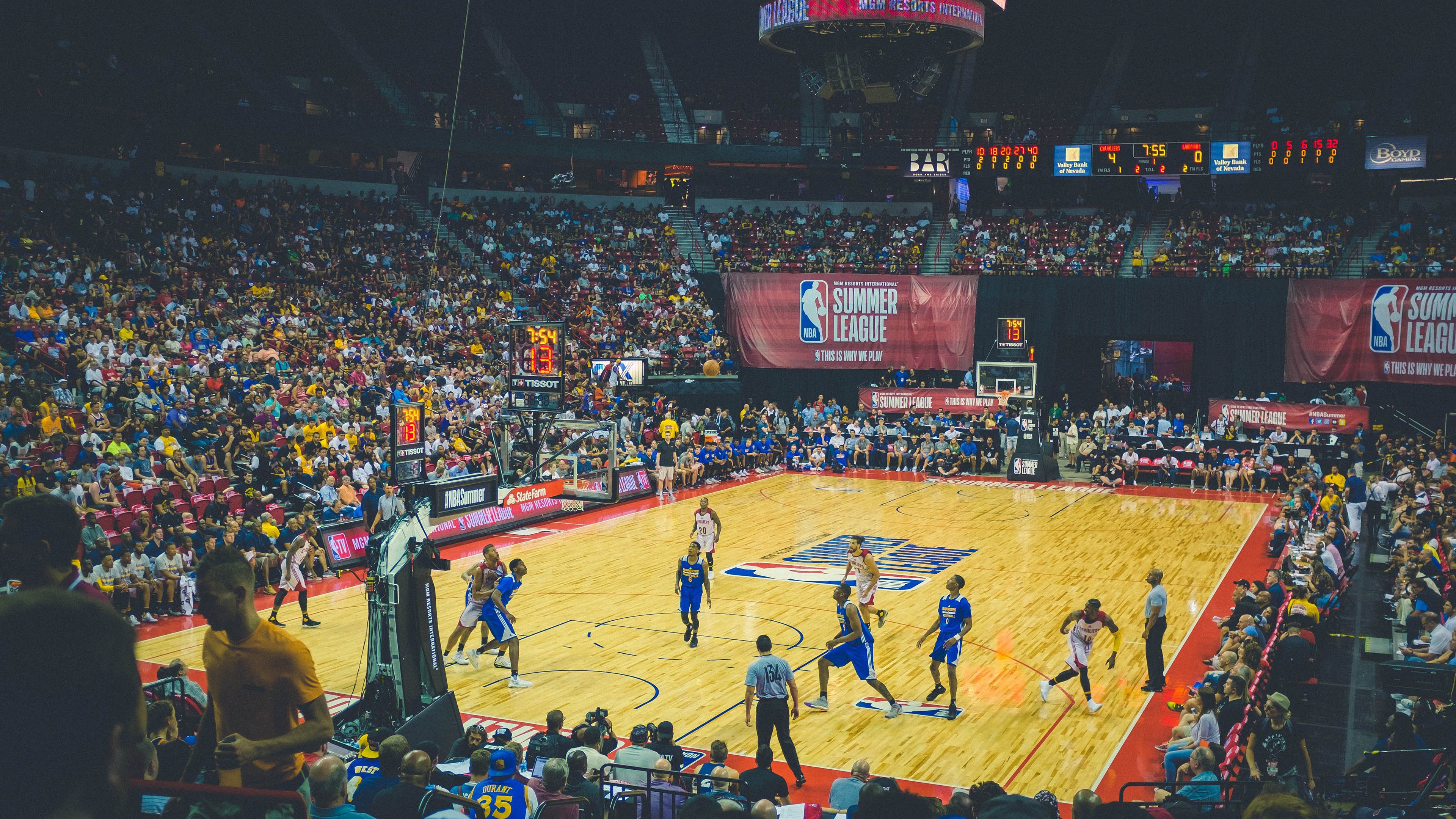 爱游戏体育-冰与火之歌，爵士绝境逆袭，东决关键战掀翻猛龙