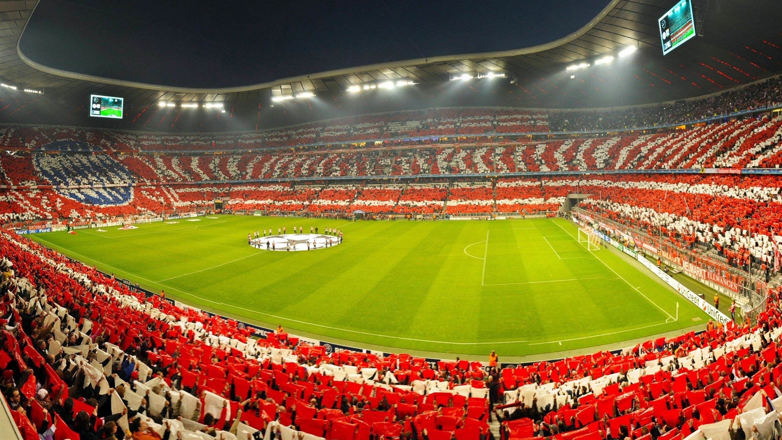 爱游戏体育-绿茵统治力，拜仁的德国铁幕与范戴克的冠军级定义