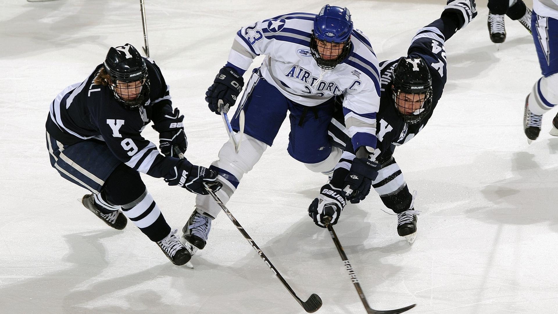 开拓者提前终结悬念魔术,马克西成为关键先生