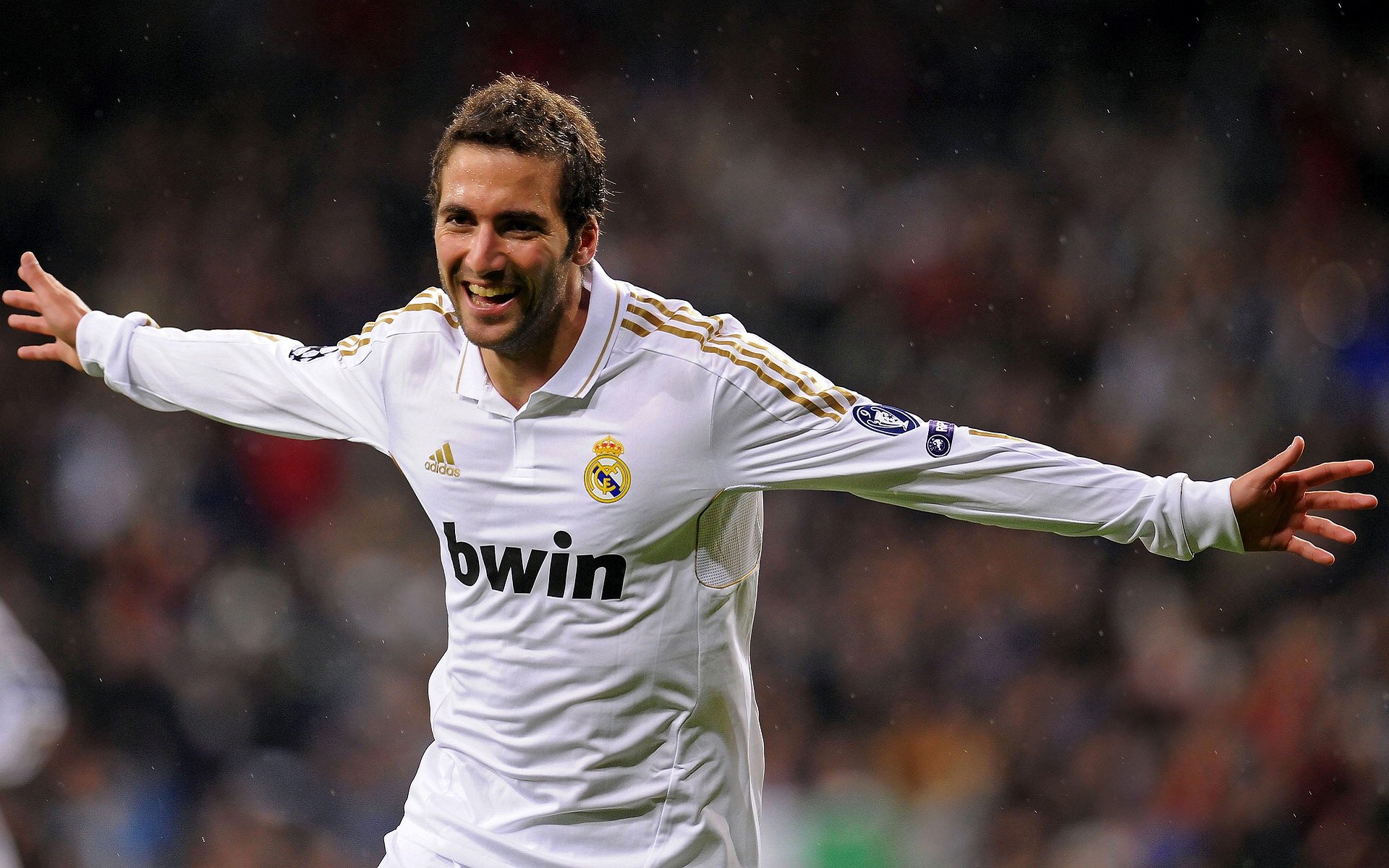 战术的胜利，赖斯连续得分拉开差距，拜仁如何以体系压制拉齐奥