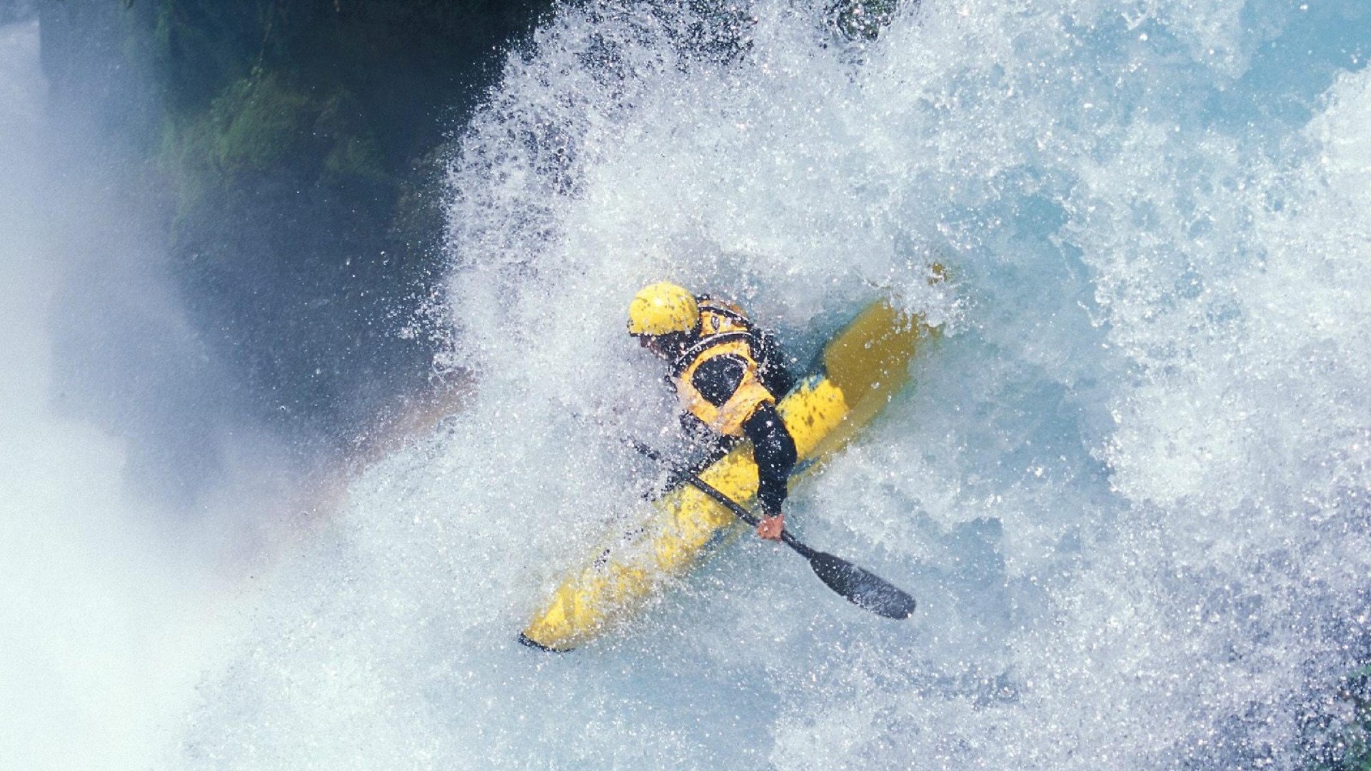 佩德里，欧冠半决赛之夜，少年扛起全队的重量
